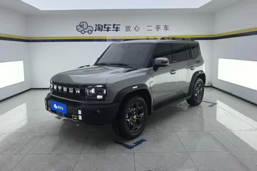 2023款 2.0T 双离合四驱穿越PRO+