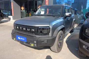 2024款 娱乐版 2.0T 双离合四驱穿越PRO 5座