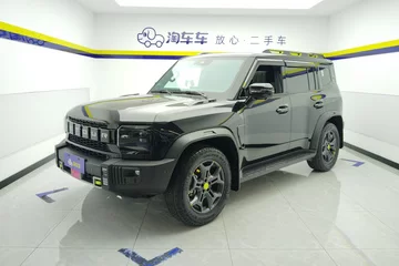 2023款 2.0T 双离合四驱穿越PRO+