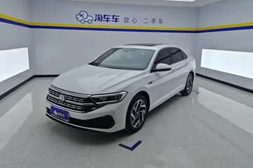 2024款 300TSI 双离合超越版
