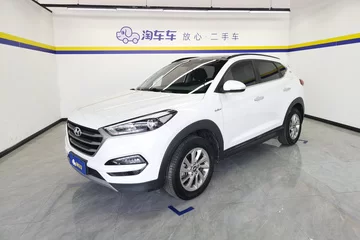 2018款 1.6T 双离合 两驱 15周年纪念版